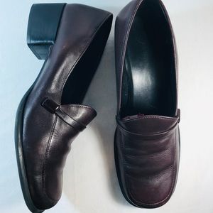 Bandolino loafer heels shoes brown sz 9 1/2 m